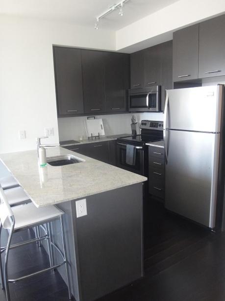 Square One Fully Furnished Suite Mississauga Exterior foto