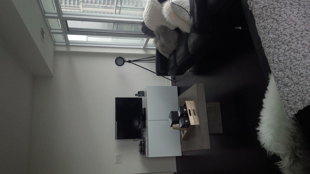 Square One Fully Furnished Suite Mississauga Habitación foto